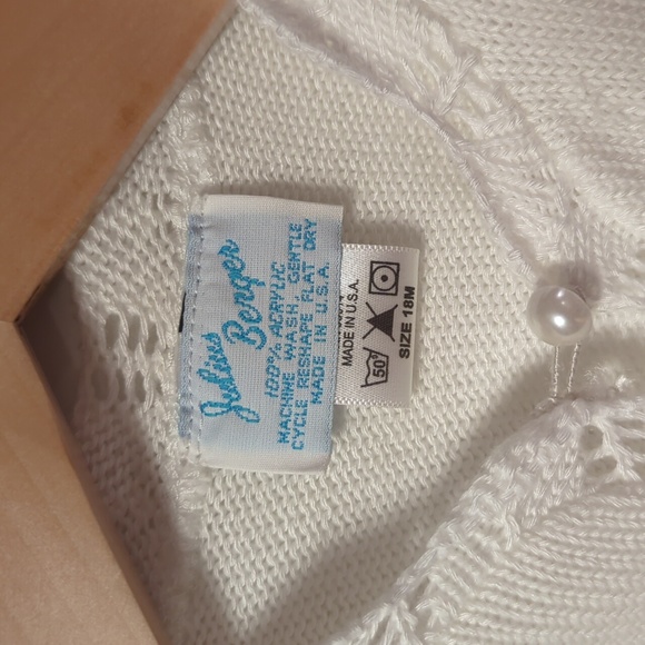 Julius Berger Infant Girls 18M White Scalloped Edge Bolero Sweater Long Sleeve - Picture 3 of 7